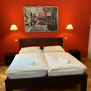 Central Station Studios 3* Praga