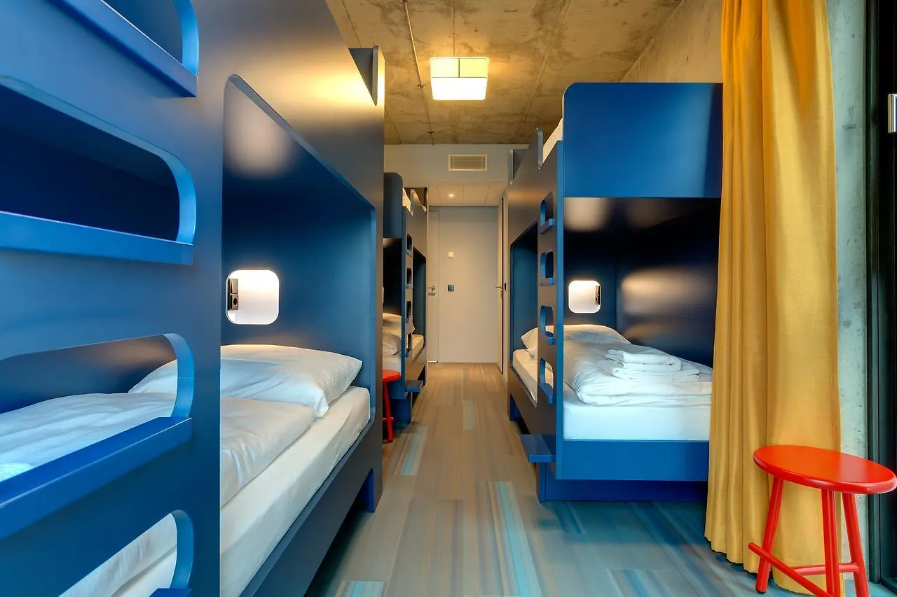 Meininger Hotel Berlin East Side Gallery